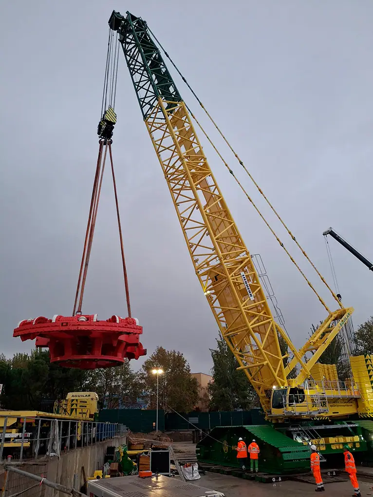 Bajada de la tuneladora Mayrit · Línea 11 de Metro Madrid